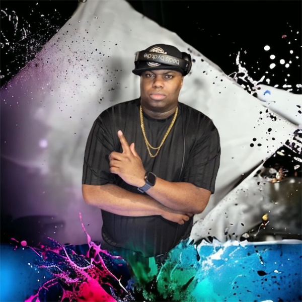  Meet DJ Danny Dee: The Beat 