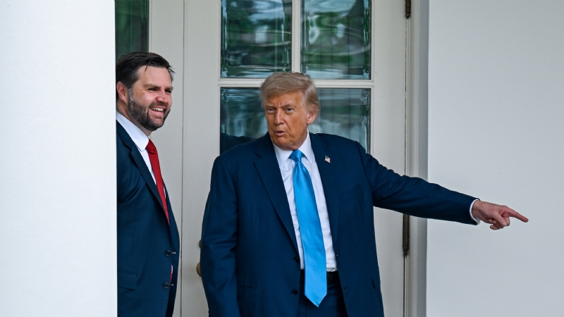 Trump Suggests Vance is MAGA Movement's Heir Apparent