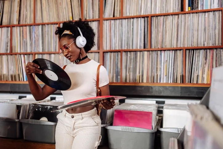 Top 15 Best-Selling Hip-Hop's Vinyl