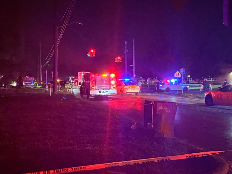 Speedway PD: Suspect struck officer's car during vehicle chase