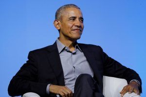 Jennifer Aniston Shuts Down "Absolutely Untrue" Barack Obama Dating Rumors