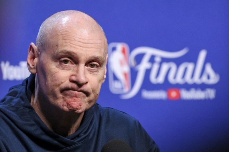 Report: Pacers sign Rick Carlisle to contract extension
