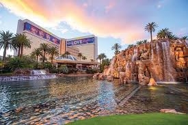 Own a Piece of Las Vegas History: Mirage Artifacts Up for Auction