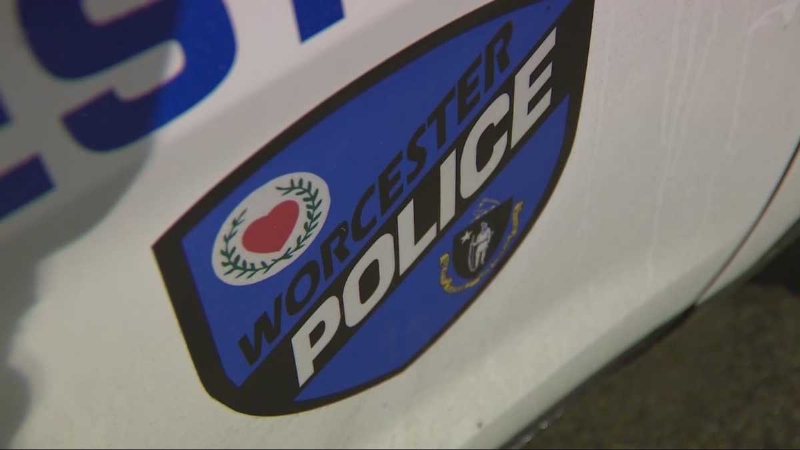 Police investigate reported gunshots in Worcester neighborhood
