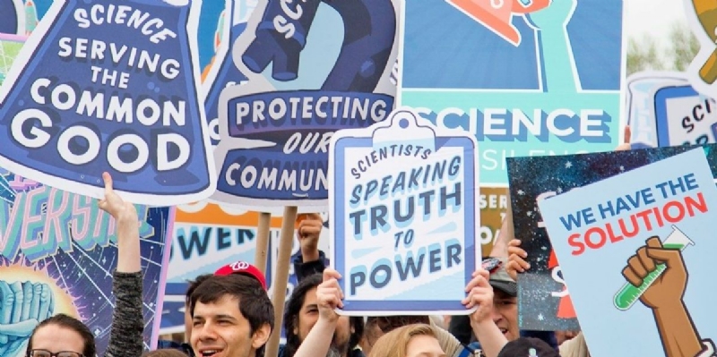 U.S. science policy drifts as politics override climate reality