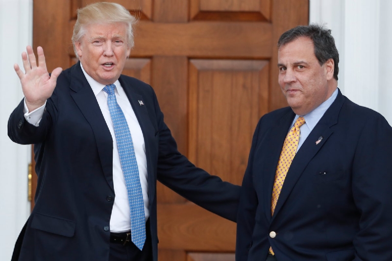 Trump threatens to investigate Chris Christie over 2013 'Bridgegate' scandal