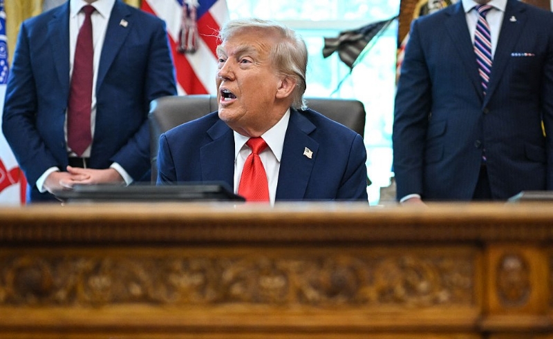 Trump Signs Order on Flag Burning, Which Is Not Illegal