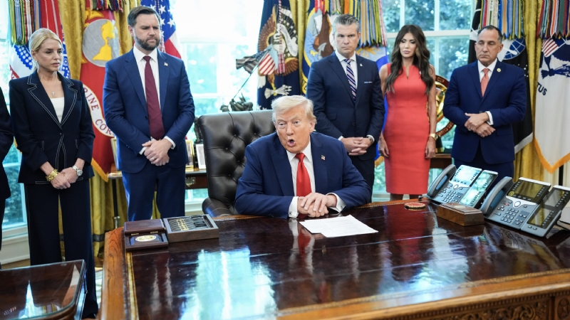 Trump Signs Orders Aiming to End Cashless Bail
