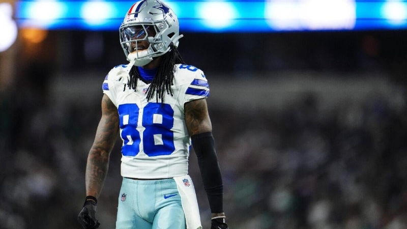 2025 Fantasy football positional rankings: Simulation makes top QB, WR, RB, TE, defense and kicker p