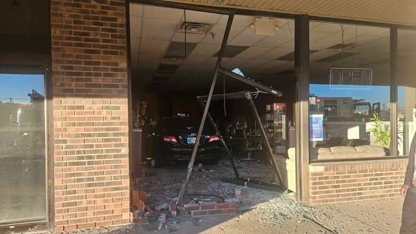 Car crashes into business in Crawfordsville