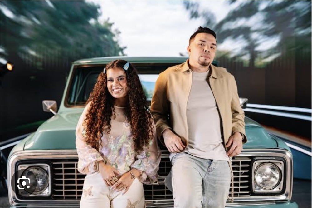 Yele y Alex Zurdo Presentan "Voy con Jesús "