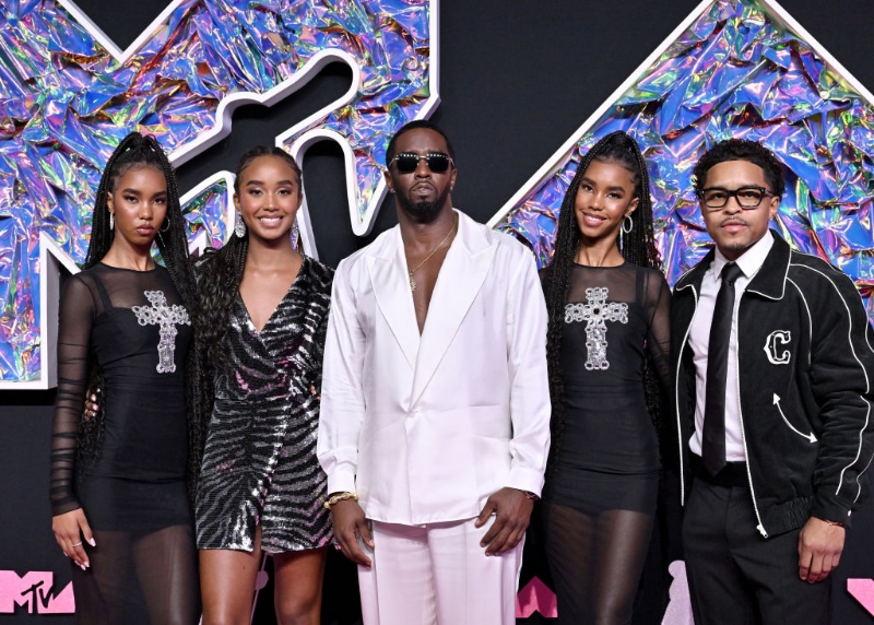 Diddy Reflects On The "Diddy Bop" Dance & His Failed NFL Dream During MTV Acceptance Speech