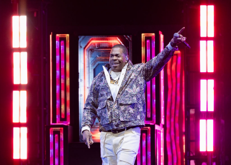 Busta Rhymes Shocks Fans With NSFW Moves On Stage