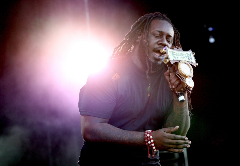 7 R&B Singers Who Are Libras