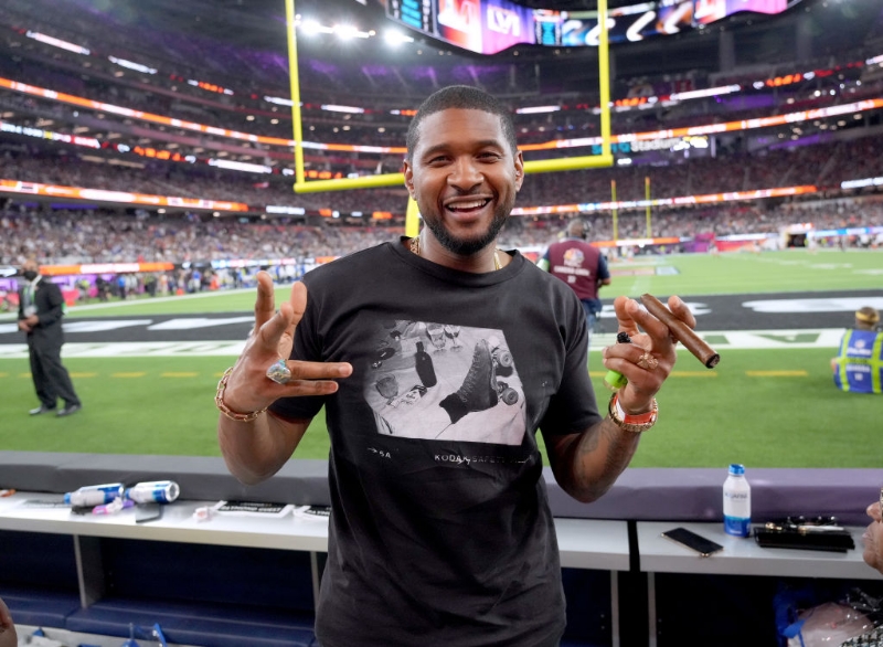 Usher On Being Selected For Super Bowl Halftime Show: "Honor Of A Lifetime"