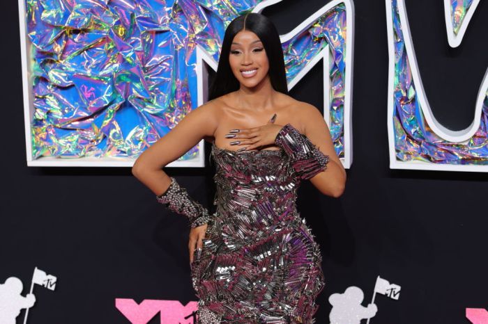 Cardi B Claps Back At Barbz Claiming She Used Her Maternity Shoot For Some Pedophilically Petty Nick