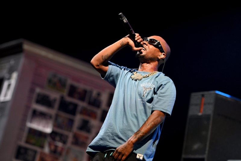Slim Jxmmi Threatens To "Slap The 'A Bay Bay'" Out Of Hurricane Chris Amid Super Bowl Argument
