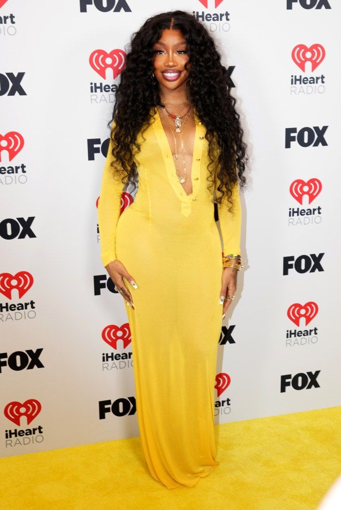 Thicker Than Cold Porridge: SZA Thee Stallion BBLesses Fans With Another Copiously Caked Up Carousel