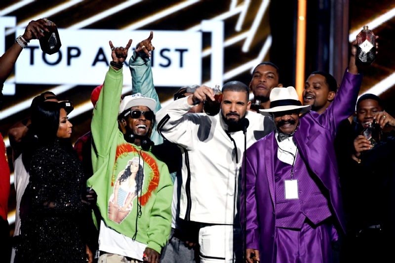 Drake's Dad Elicits Amused Reactions By Hitting The Club For His Birthday