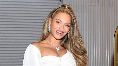BEYONC  STRIPS OFF IN SEXY COMMERCIAL FOR NEW LEVI'S CAMPAIGN
