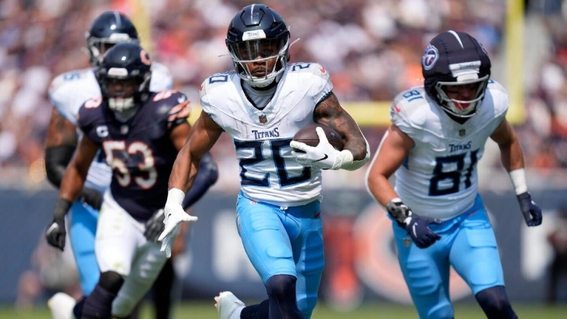 Fantasy football rankings 2025: Sleepers, top picks from NFL model that nailed James Cook's massive 