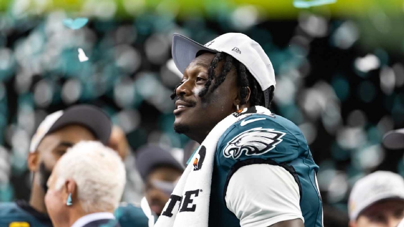 Eagles' AJ Brown Reveals Top 5 NFL WR List