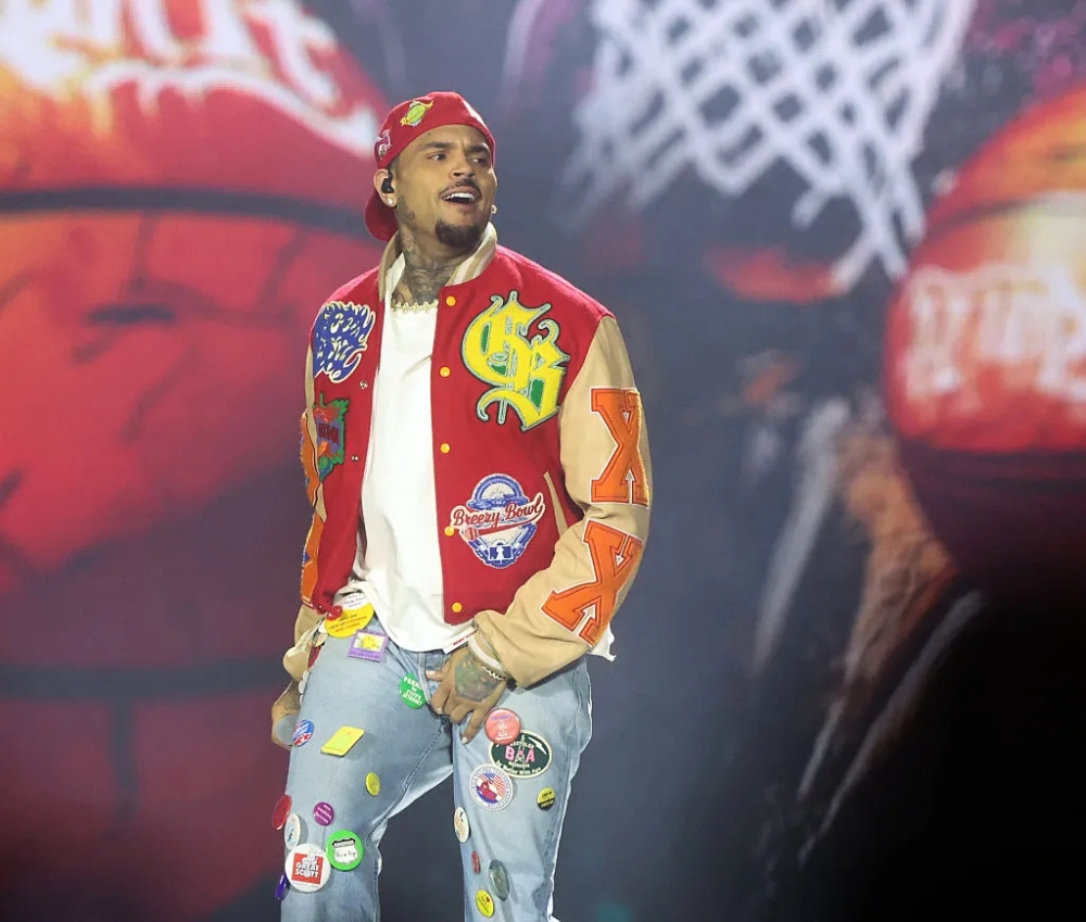 An Electric Experience: The Wildest, Most Lit & Unforgettable Photos From Chris Brown's Breezy Bowl