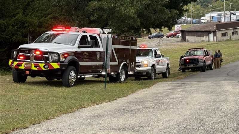 Coroner: 1 killed after mobile home catches fire in Westmoreland County