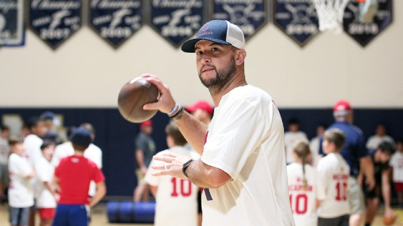 Pollsters test waters for former Alabama football star's possible run for political office