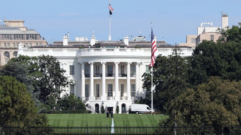 Government shutdown: Schumer, Jeffries to meet with Trump, GOP leaders Monday in effort to reach dea