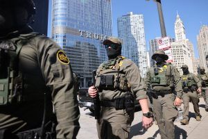 Chicago Federal Immigration Enforcement Sparks Concerns Amid Downtown Patrols