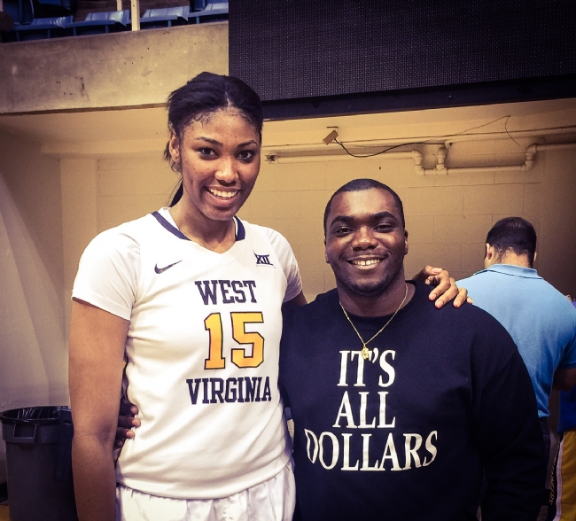 Lanay of @WVUWBB & @THEDJDOLLAR after a WNIT Victory!