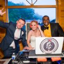 BOOK DJ DOLLAR FOR YOUR WEDDING FOR AN AMAZING TIME