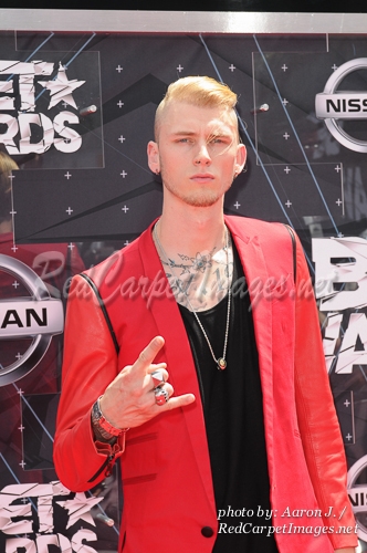 Rapper Machine Gun Kelly