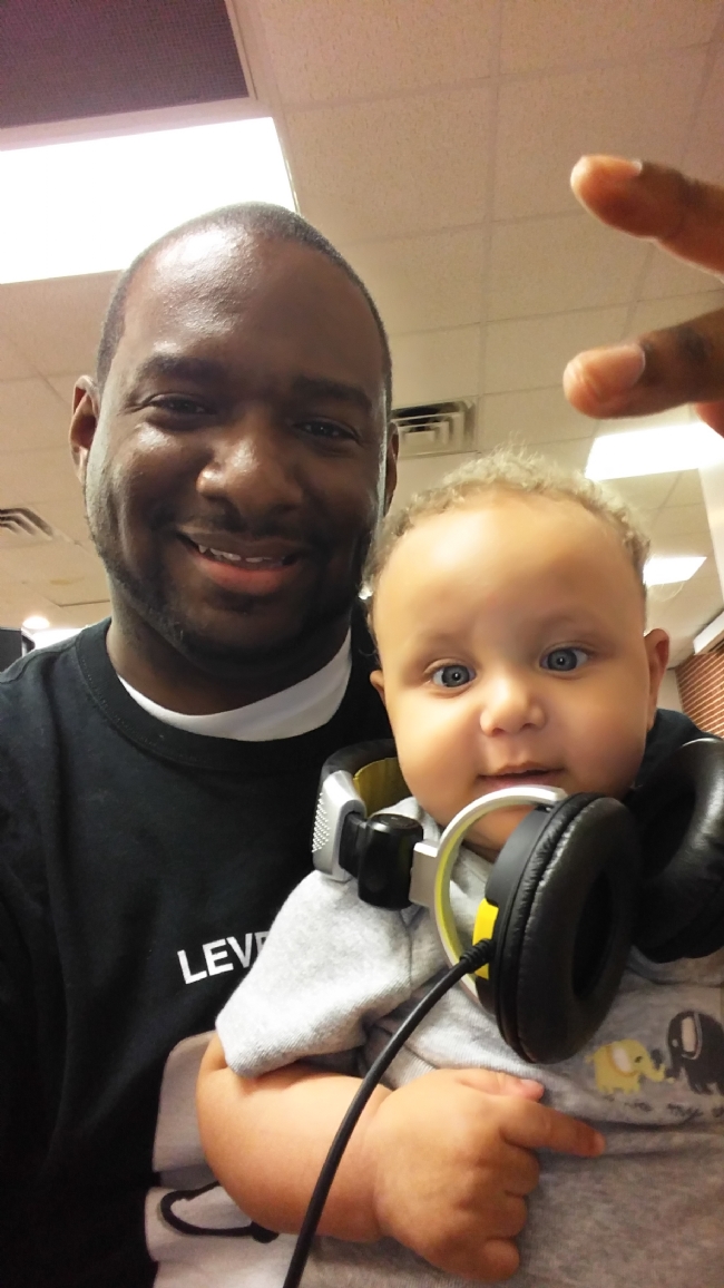 My lil boy is gonna be 1 years old tomorrow!!!
