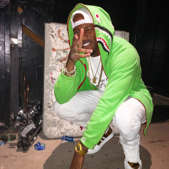 Top $hotta