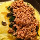 Juicy #Salmon #collardgreens #Feta #mushrooms #spinich #pepper #omelette