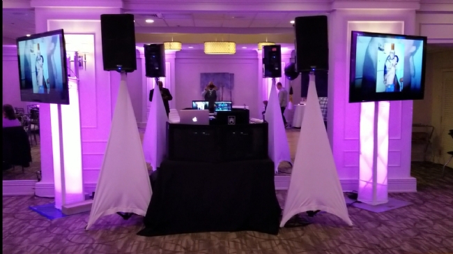 Wedding DJ Set Up w. 65" TV Monitors & Uplighting