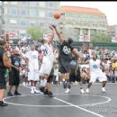 Big Tigger's Celebrity Game opening tip