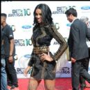 Ciara strikes a pose on the carpet at the 2010 BET Awards