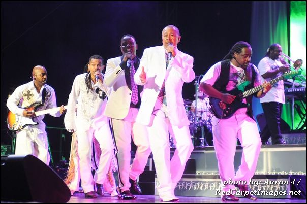 Earth Wind and Fire perform on Main Stage at Essence Fest 2010