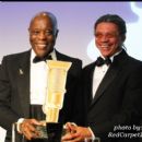 Blues Musician Buddy Guy receives his award