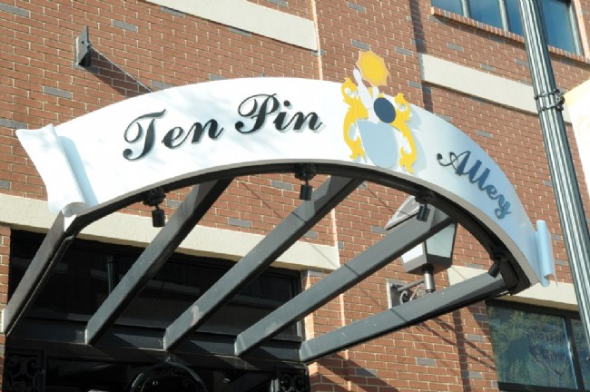 Atlanta's Ten Pen Alley