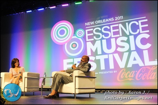 Steve Harvey and Soledad O'Brien speak at one of the Essence empowerment seminars