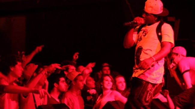 Rocking The Cats Cradle Like You Supposed To! What A Blessing..#2StepsAboveTheStars!!! Photo By:Depth Of Sound