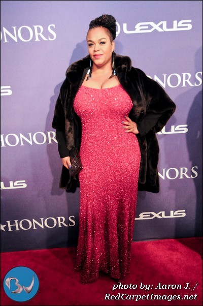 Singer Jill Scott looking amazing in her sequined red dress at the 2012 BET Honors