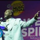 Pastor Marvin Winans performs the Sunday morning sermon