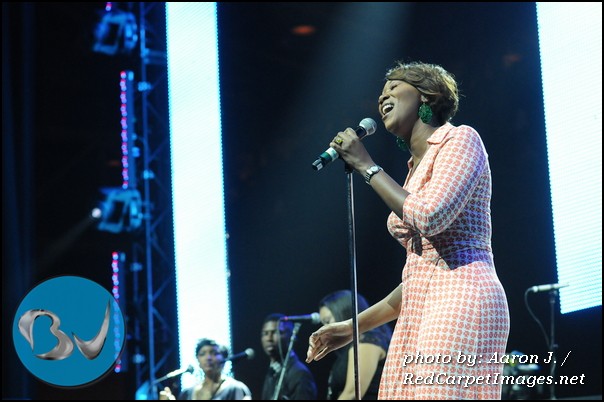 Yolanda Adams performs a tribute to Fred Hammond