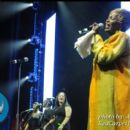 Gospel great Tramaine Hawkins performs a tribute to Mary Mary