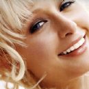 Paris HIlton Headshot
